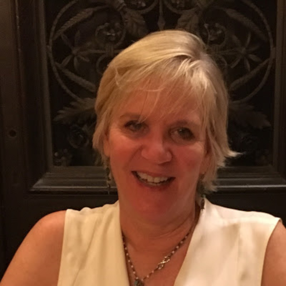 Meet your Posher, Laura